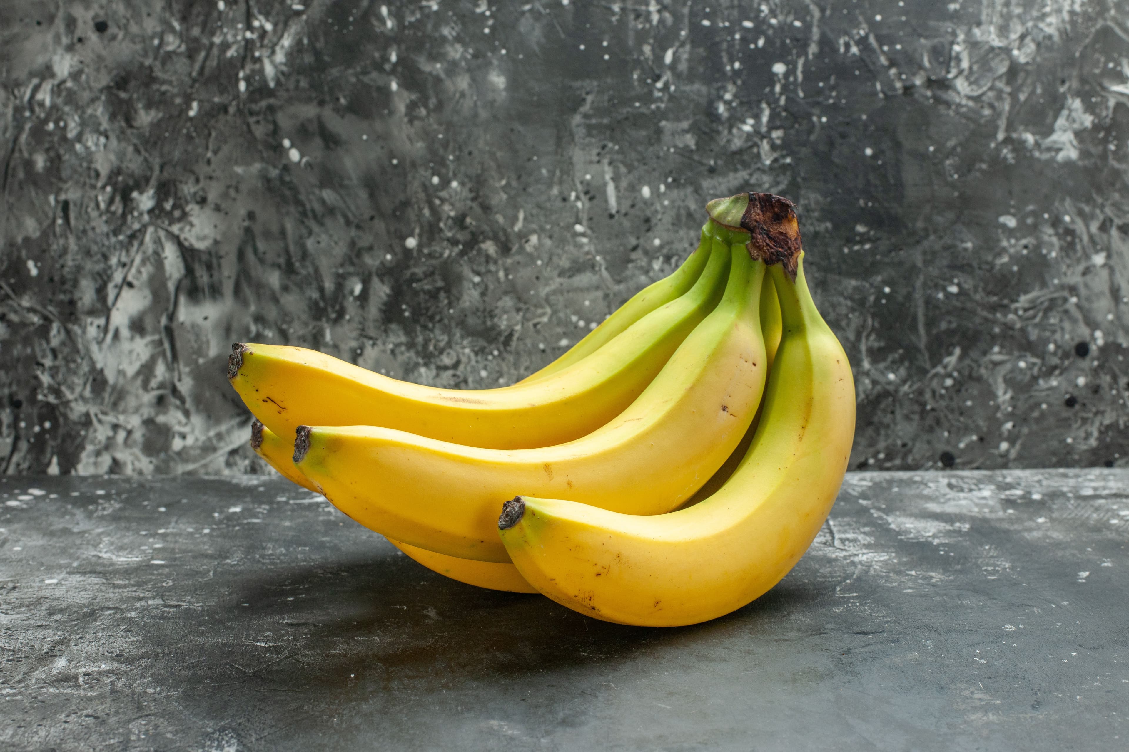 Fresh Cavendish Bananas